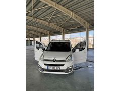Sahibinden Citroen Berlingo 1.6 HDi Selection 2015 Model  198.500 km Beyaz