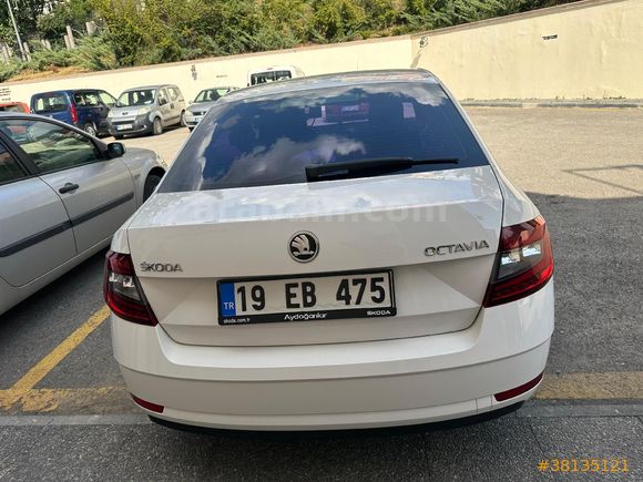 Sahibinden Skoda Octavia 1.6 TDI Style 2017 Model Ankara 86.000 km Beyaz
