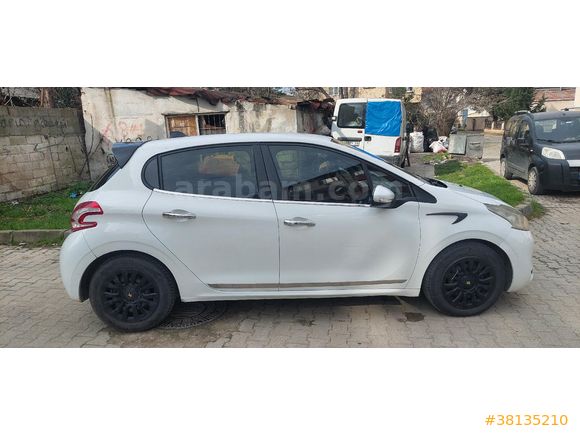 Sahibinden Peugeot 208 1.2 puretech Access 2013 Model