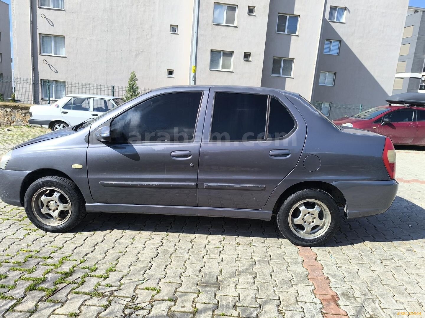 Sahibinden Tata Indigo 1.4 MPFI Comfort 2009 Model İzmir 190.000 km Lacivert 4