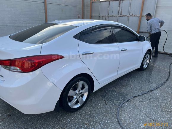 Sahibinden Hyundai Elantra 1.6 D-CVVT Mode Plus 2013 Model 