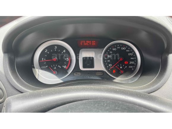 Az Yakan Renault Clio 1.5 dCi Extreme 2009 Model 