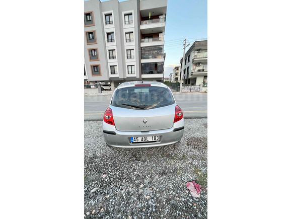 Az Yakan Renault Clio 1.5 dCi Extreme 2009 Model 