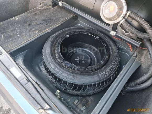 Sahibinden Mercedes - Benz 200 E 1989 Model