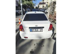 Sahibinden Hyundai Accent 1.5 CRDi Comfort 2005 Model