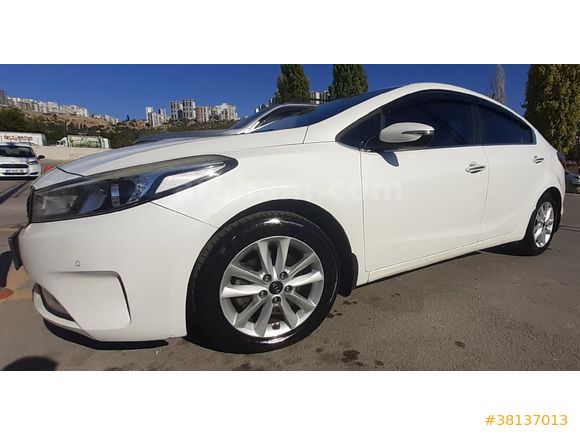 Sahibinden Kia Cerato 1.6 CRDi Concept Plus 2016 Model Ankara 149.000 km Beyaz