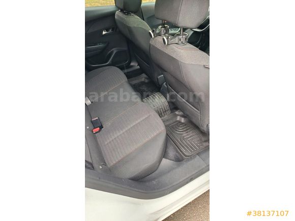 Sahibinden Peugeot 2008 1.5 BlueHDI Active Skypack 2020 Model