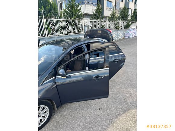 Sahibinden Ford Focus 1.6 TDCi Trend 2012 Model 