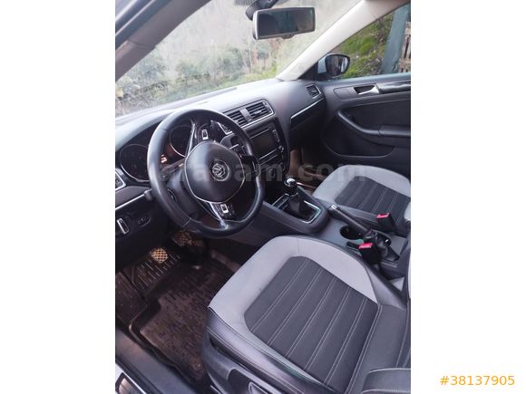 Sahibinden Volkswagen Jetta 1.2 TSi Highline 2015 Model hatasız boyasız