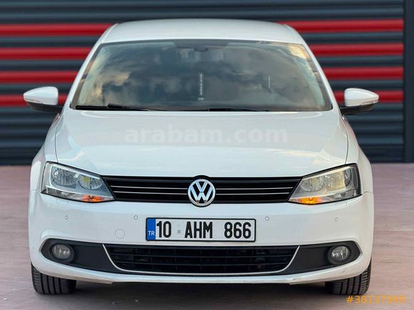 Sahibinden Volkswagen Jetta 1.2 TSi Comfortline 2011 Model Balıkesir 155.000 km Beyaz