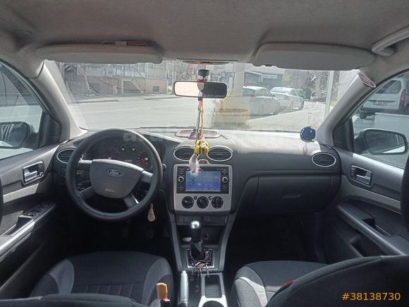 Sahibinden Ford Focus 1.6 TDCi Trend 2006 Model  390.000 km Beyaz