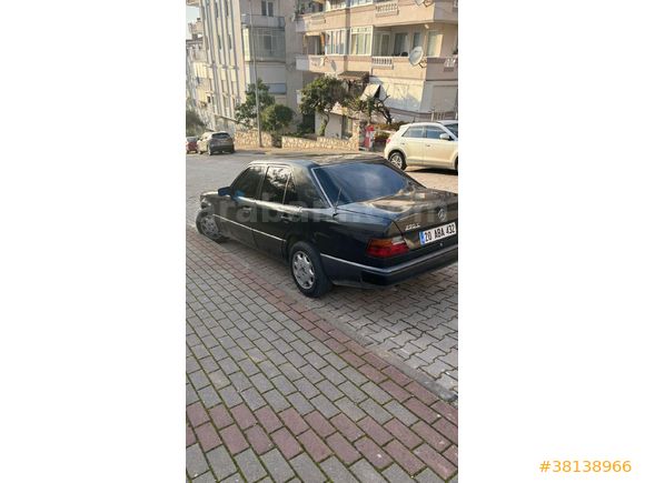 Sahibinden Mercedes - Benz 200 E 1990 Model