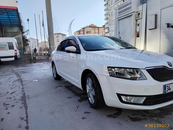 Öğretmenden Skoda Octavia 1.6 TDI
