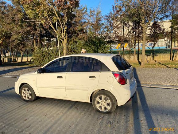 Sahibinden Kia Rio 1.5 CRDi Trend 2011 Model 