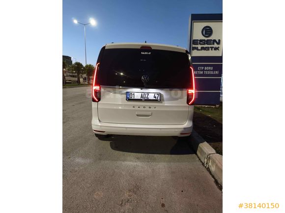 Sahibinden Volkswagen Caddy 2.0 TDI Style 2023 Model 100 binde  