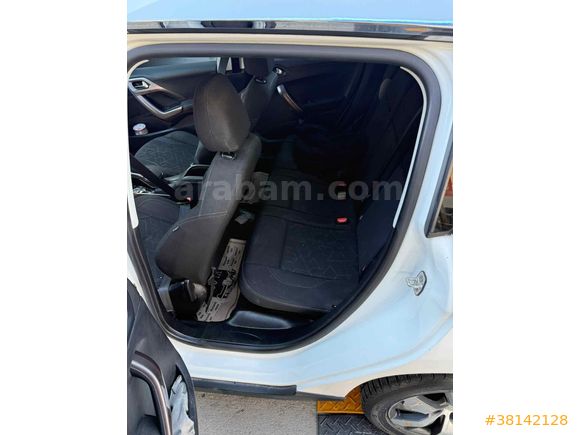 Sahibinden Peugeot 2008 1.6 e-HDi Active 2015 Model 