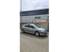Düşük KM  Sahibinden Peugeot 307 1.4 XR 2004   202.200 km Gri