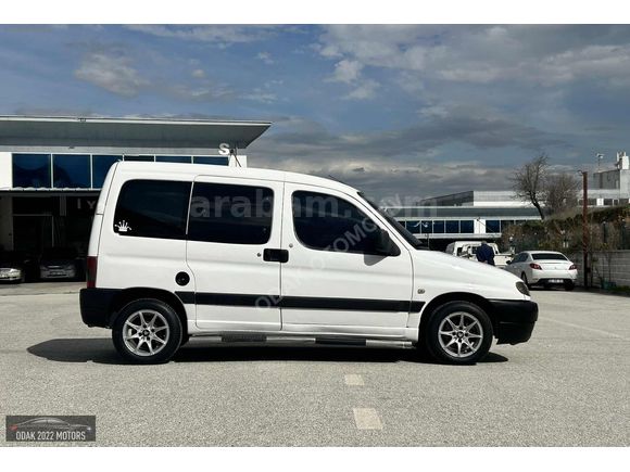 HUSUSİ OTOMOBİL RUHSATLI BERLİNGO