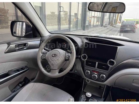 Sahibinden Subaru Forester 2.0 TD Limited 2010 Model 
