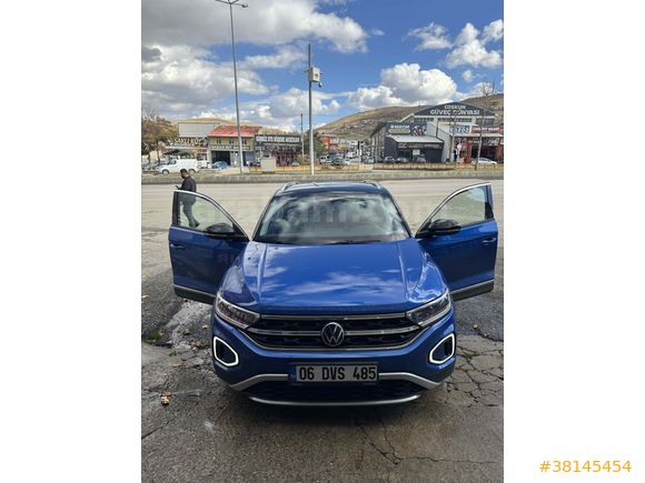 Sahibinden Volkswagen T-Roc 1.5 TSI Style 2023 Model 