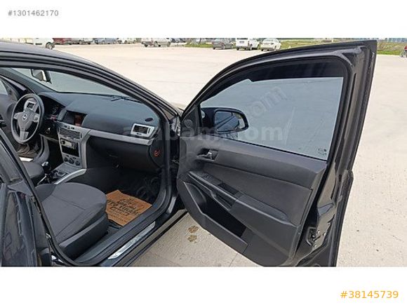 Ünal oto'dan 2011 Astra dizel dolu paket 1.3 CDTI ecoflex cosmo