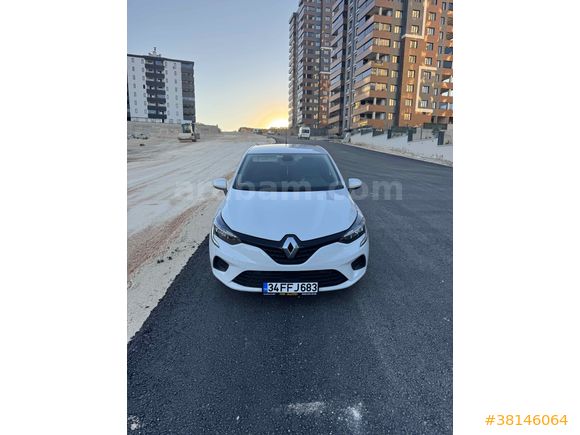 Sahibinden Renault Clio 1.0 SCe Joy 2022 Model 