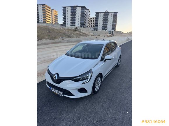Sahibinden Renault Clio 1.0 SCe Joy 2022 Model 