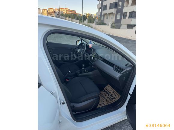 Sahibinden Renault Clio 1.0 SCe Joy 2022 Model 