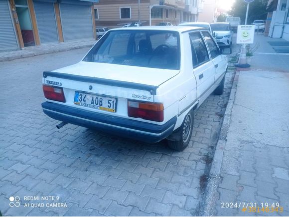 Sahibinden Renault R 9 1.4 Spring 1992 Model  260.000 km Beyaz