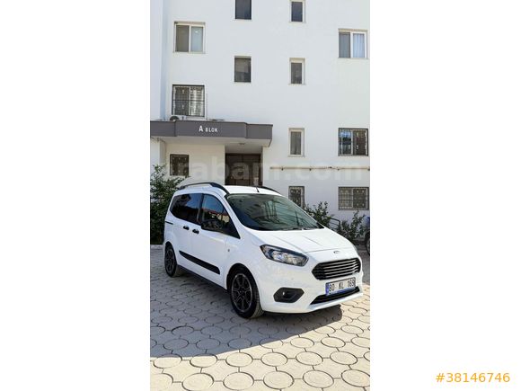 Sahibinden Ford Tourneo Courier 1.5 TDCi Titanium Plus 2022 Model 