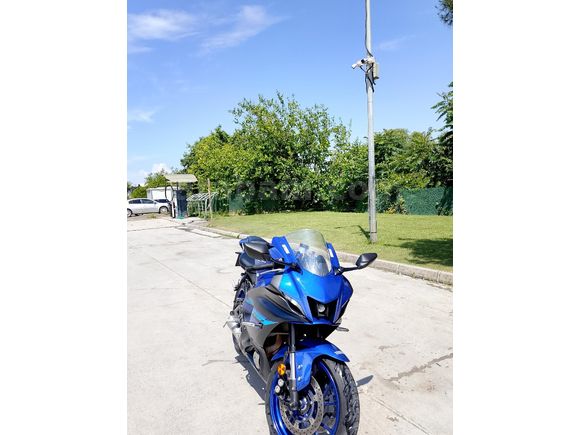 Sahibinden Yamaha R7
