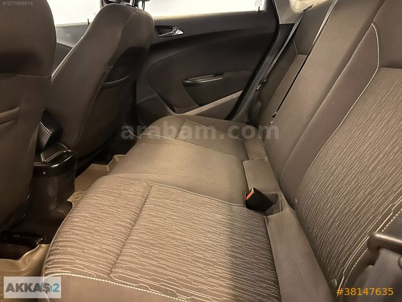 AKKAŞ 2'DEN OPEL ASTRA 1.6 SEDAN HATASIZ