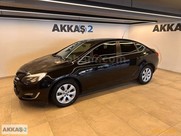 AKKAŞ 2'DEN OPEL ASTRA 1.6 SEDAN HATASIZ