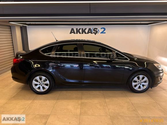 AKKAŞ 2'DEN OPEL ASTRA 1.6 SEDAN HATASIZ