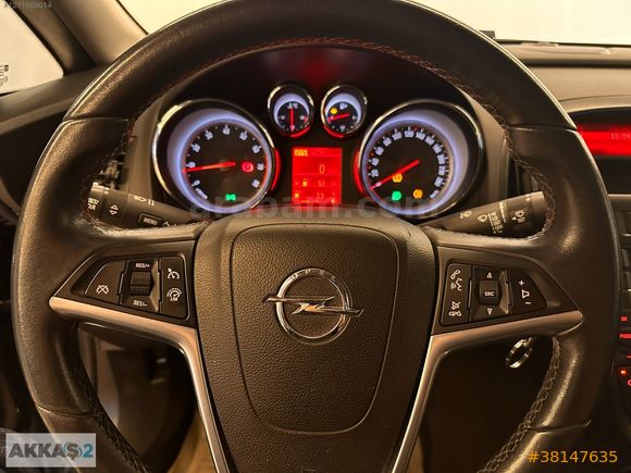 AKKAŞ 2'DEN OPEL ASTRA 1.6 SEDAN HATASIZ
