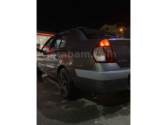 Sahibinden Renault Clio 1.4 Authentique 2005 Model 