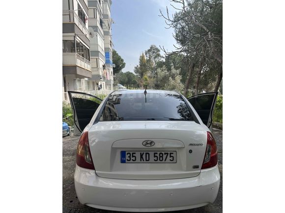 Sahibinden Hyundai Accent Era 2012. Model geleni üzmem 