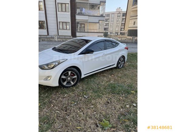 Sahibinden Hyundai Elantra 1.6 D-CVVT Mode 2011 Model 
