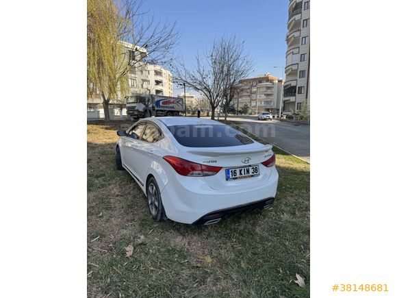 Sahibinden Hyundai Elantra 1.6 D-CVVT Mode 2011 Model 