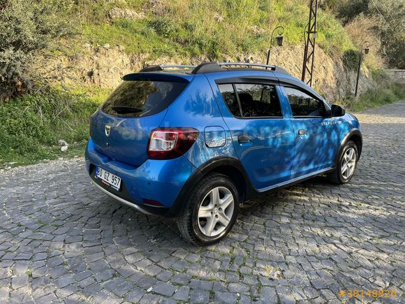 Sahibinden Dacia Sandero 1.5 dCi Stepway 2015 Model 
