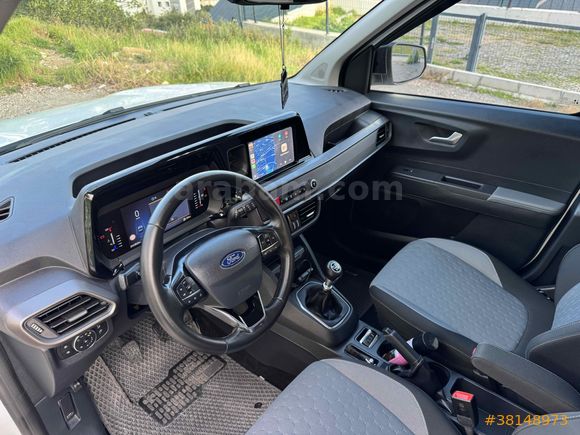 Sahibinden Ford Tourneo Courier 1.0 EcoBoost Titanium 2024 Model 