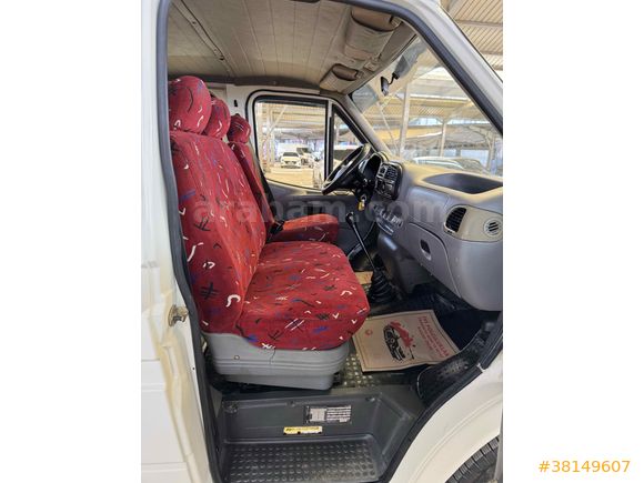 GÜLER OTO GALERİ 2002 MODEL 5+1 100’LÜK DEĞİŞENSİZ