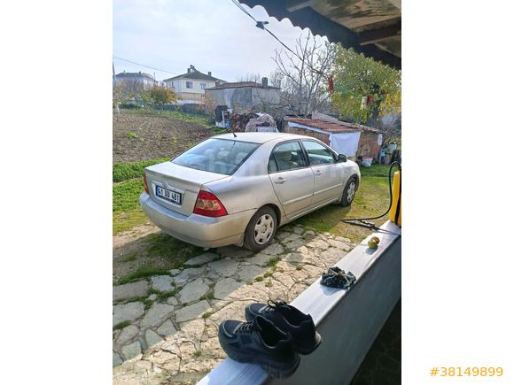 Sahibinden Toyota Corolla 1.4 Terra 2005 Model  230.000 km Gri (Gümüş)