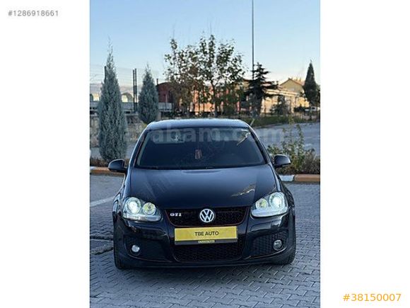 WOLKSVAGEN GOLF GT
