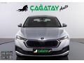 ÇAĞATAY AUTO 2024 SKODA OCTAVIA CARPLAY NAVİG. LED HYBRID %20KDV