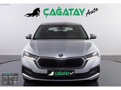 ÇAĞATAY AUTO 2024 SKODA OCTAVIA CARPLAY NAVİG. LED HYBRID %20KDV