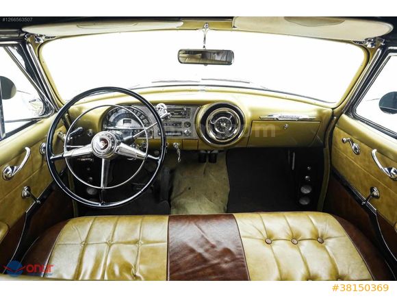 ONUR OTO'DAN 1953 PONTIAC CHEFTAIN X CONVERTIBLE