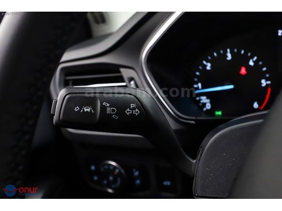 YETKİLİ BAYİDEN 2024 FORD FOCUS 1.5 DİZEL TITANIUM STILL-HATASIZ