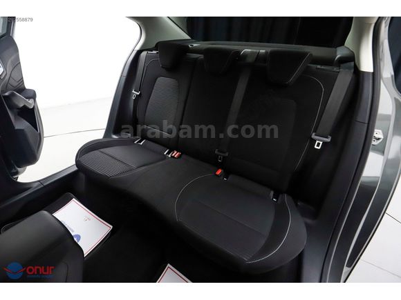 YETKİLİ BAYİDEN 2024 FORD FOCUS 1.5 DİZEL TITANIUM STILL-HATASIZ