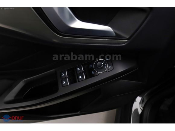 YETKİLİ BAYİDEN 2024 FORD FOCUS 1.5 DİZEL TITANIUM STILL-HATASIZ